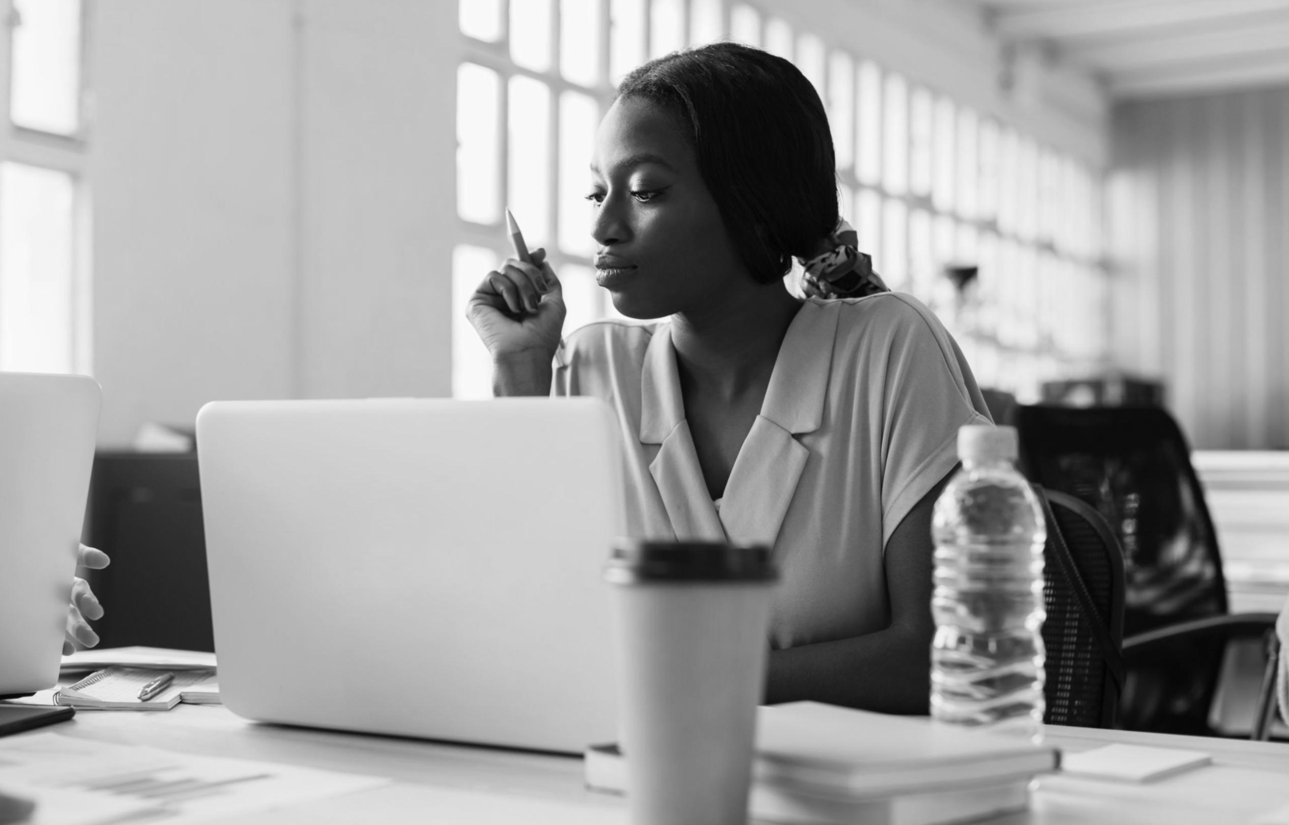 SEO denetim sürecini gösteren çalışma ortamı